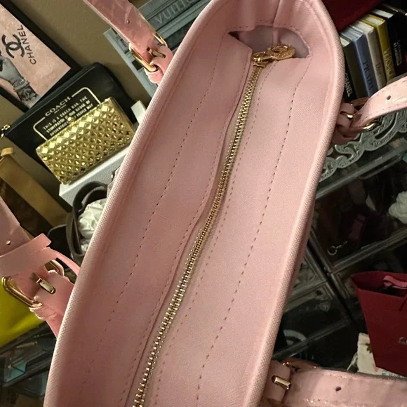 NWT VALENTINO ORLANDI Pink Tote Bag Purse & Pouch Set - Picture 7 of 15